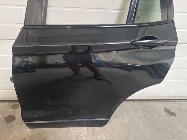 bontott BMW X3 Bal hátsó Ajtó (Üres lemez)