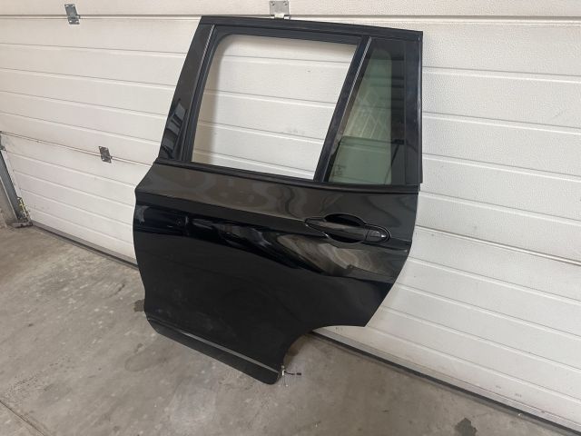 bontott BMW X3 Bal hátsó Ajtó (Üres lemez)