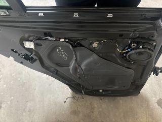 bontott BMW X3 Bal hátsó Ajtó (Üres lemez)