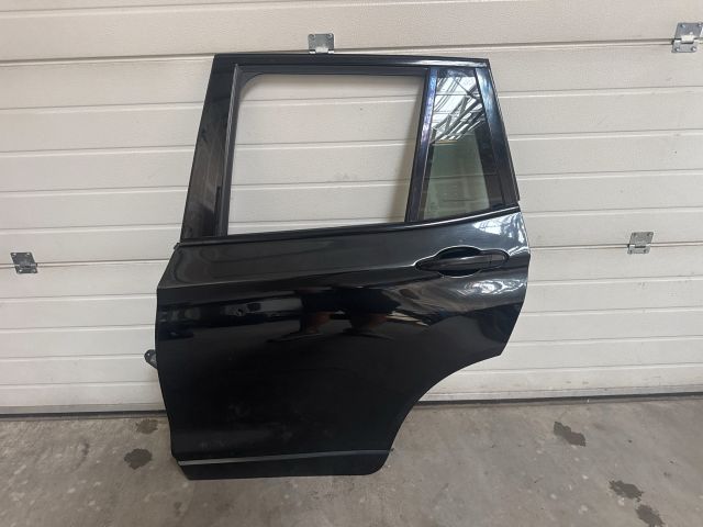 bontott BMW X3 Bal hátsó Ajtó (Üres lemez)