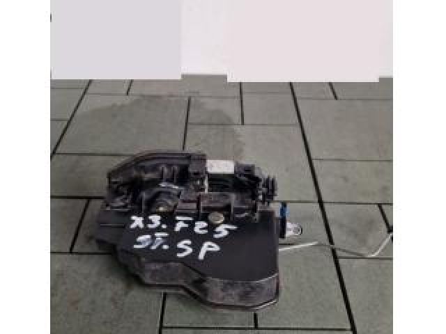 bontott BMW X3 Bal hátsó Ajtózár