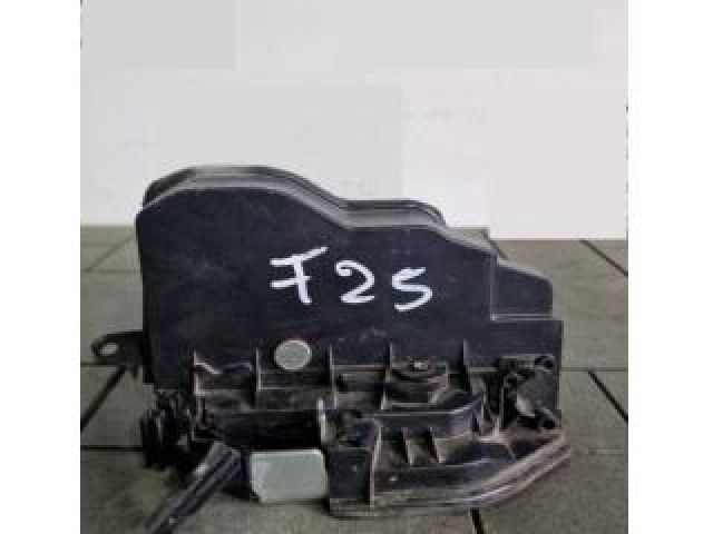 bontott BMW X3 Bal hátsó Ajtózár