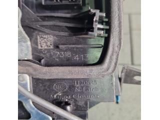 bontott BMW X3 Bal hátsó Ajtózár