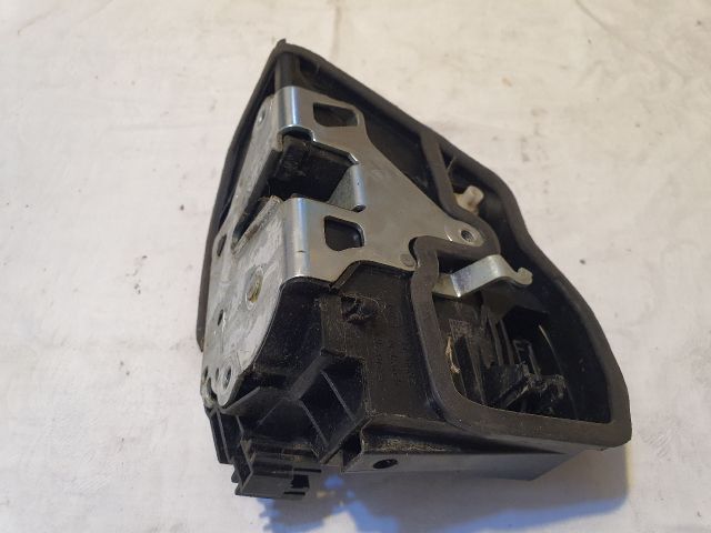 bontott BMW X3 Bal hátsó Ajtózár