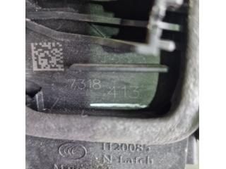 bontott BMW X3 Bal hátsó Ajtózár