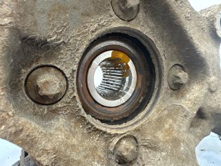 bontott BMW X3 Bal hátsó Csonkállvány Kerékaggyal