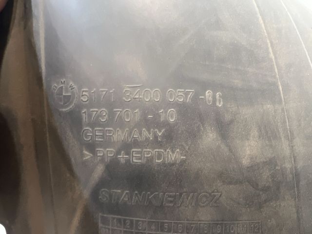 bontott BMW X3 Bal hátsó Dobbetét (Kerékjárati, Műanyag)