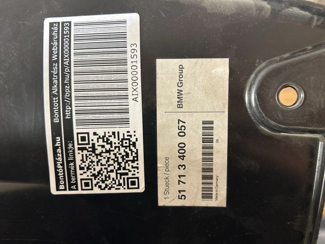 bontott BMW X3 Bal hátsó Dobbetét (Kerékjárati, Műanyag)