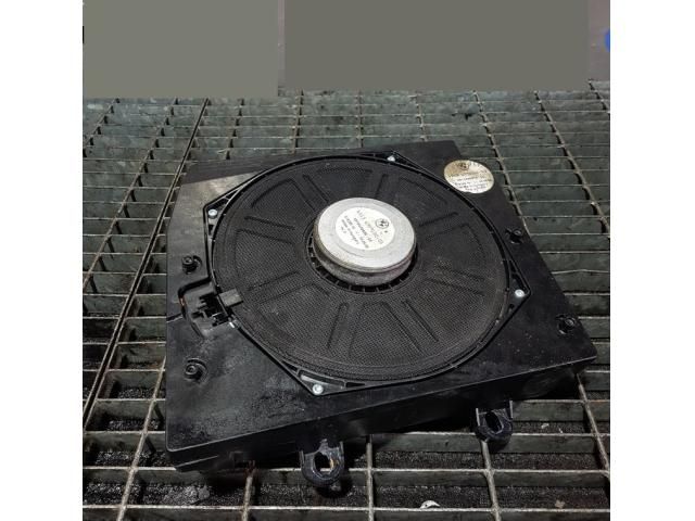 bontott BMW X3 Bal hátsó Hangszóró