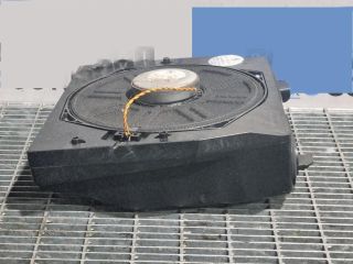 bontott BMW X3 Bal hátsó Hangszóró