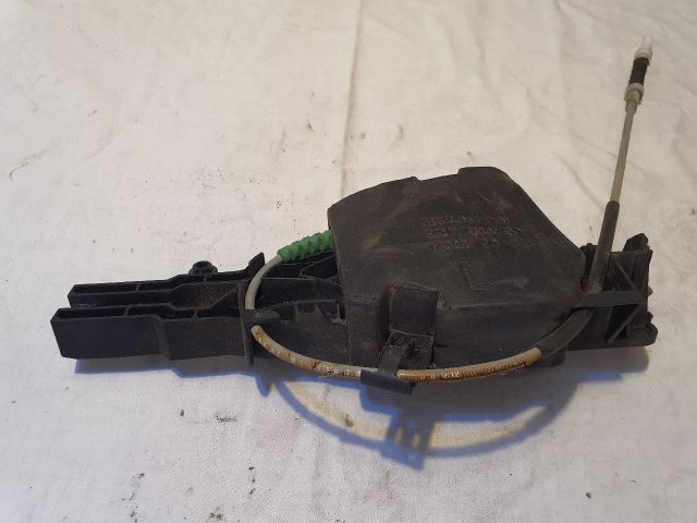 bontott BMW X3 Bal hátsó Külső Kilincsfészek