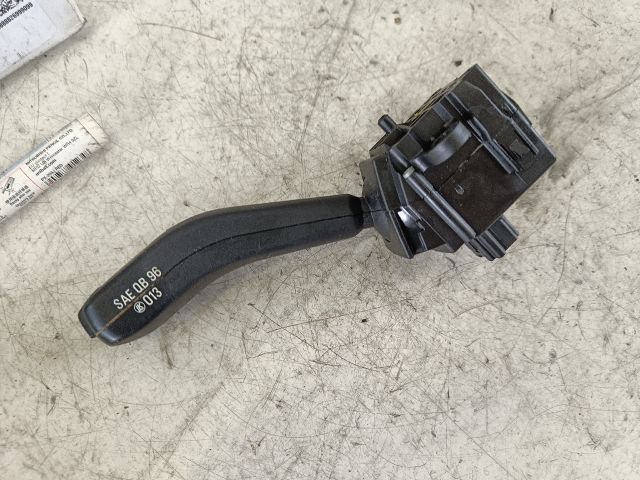 bontott BMW X3 Bal Kormánykapcsoló Irányjelző