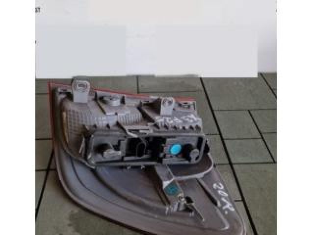 bontott BMW X3 Bal Külső Hátsó Lámpa