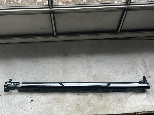 bontott BMW X3 Bal Küszöb