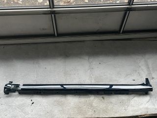 bontott BMW X3 Bal Küszöb