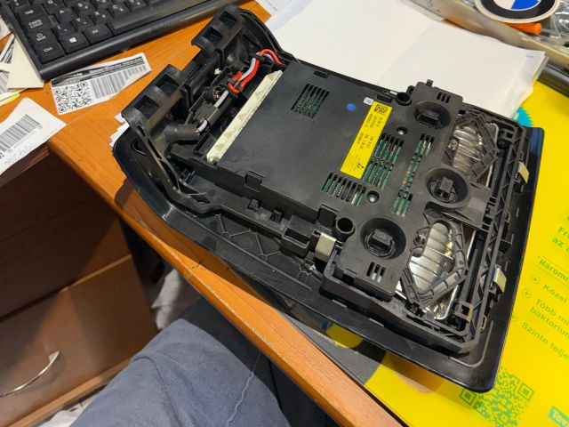 bontott BMW X3 Belső Világítás Vezérlő Modul