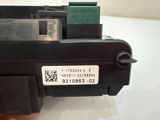 bontott BMW X3 Biztosítéktábla Utastér