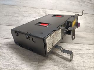 bontott BMW X3 CD / DVD Tár