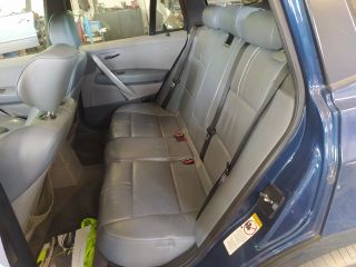 bontott BMW X3 CD / DVD Tár