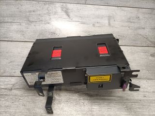 bontott BMW X3 CD / DVD Tár