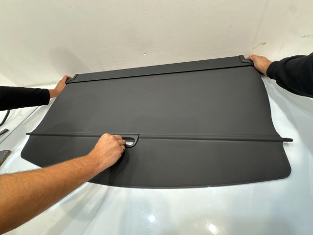 bontott BMW X3 Csomagtér Roló