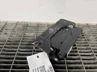 bontott BMW X3 Csomagtérajtó Ütköző