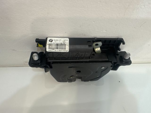 bontott BMW X3 Csomagtérajtó Zárszerkezet