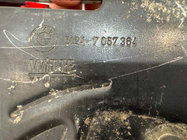 bontott BMW X3 Csomagtérajtó Zárszerkezet