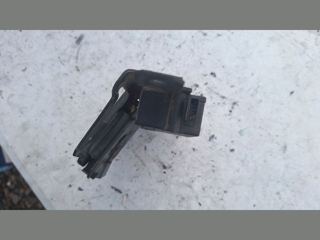 bontott BMW X3 Csomagtérajtó Zárszerkezet