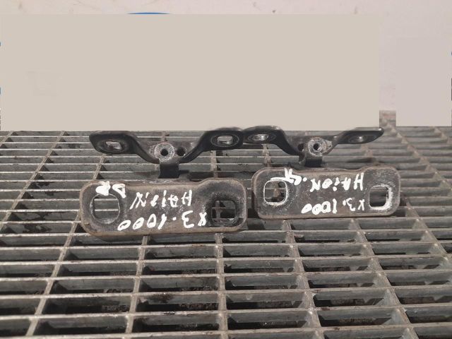 bontott BMW X3 Csomagtérajtó Zsanér