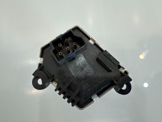 bontott BMW X3 Előtét Ellenállás Fűtőmotor