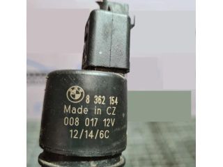 bontott BMW X3 Első Ablakmosó Szivattyú