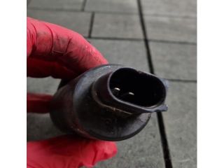 bontott BMW X3 Első Ablakmosó Szivattyú