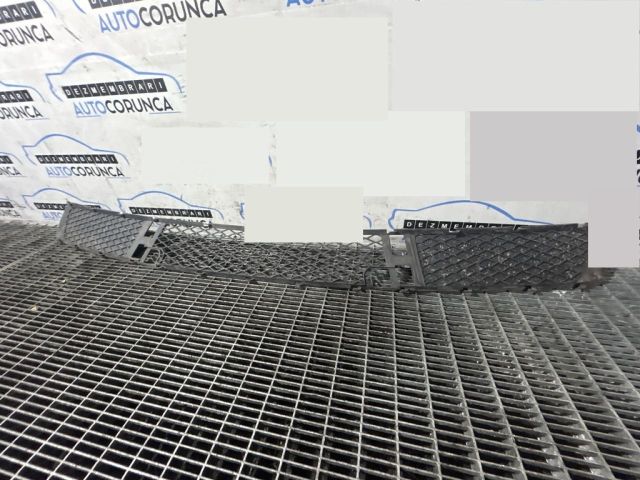 bontott BMW X3 Első Lökhárító Díszléc