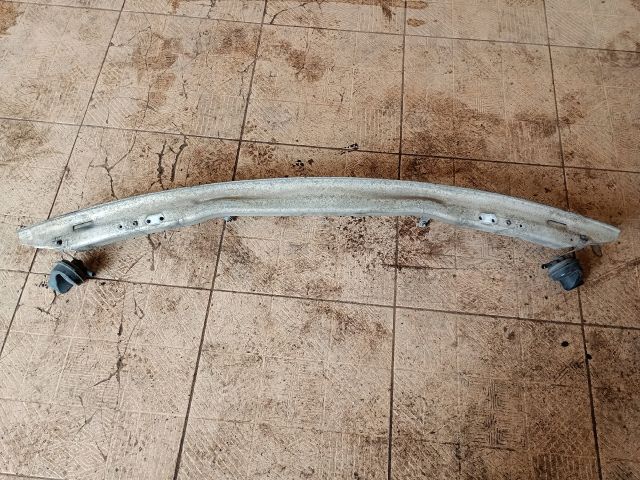 bontott BMW X3 Első Lökhárító Merevítő (Fém)