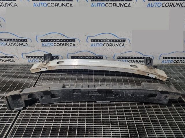 bontott BMW X3 Első Lökhárító Merevítő (Fém)