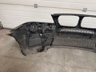 bontott BMW X3 Első Lökhárító (Részeivel)