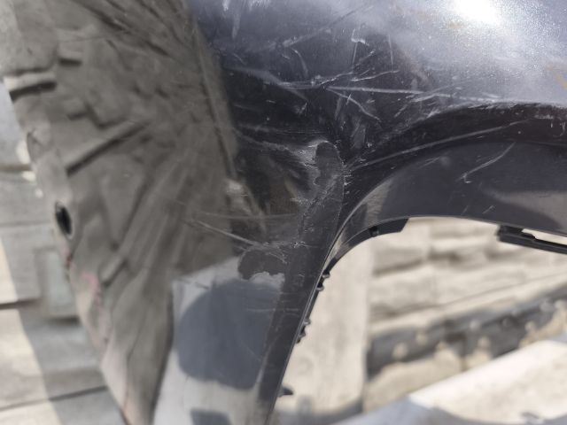 bontott BMW X3 Első Lökhárító (Részeivel)