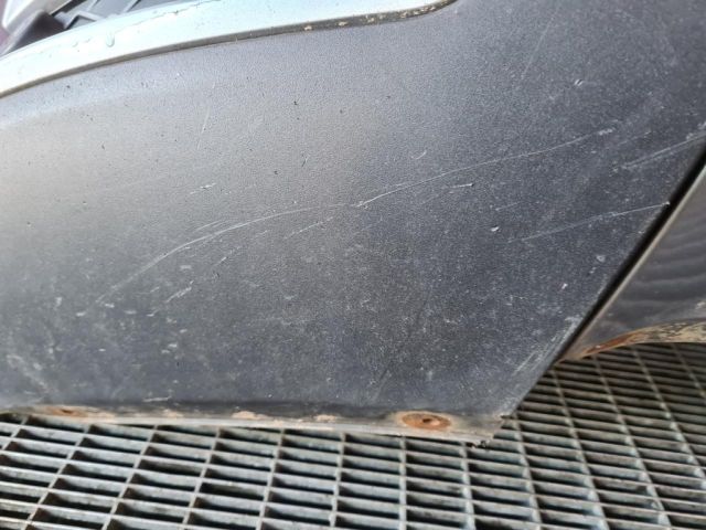 bontott BMW X3 Első Lökhárító (Üresen)