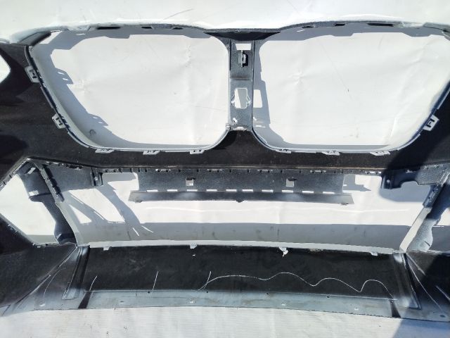 bontott BMW X3 Első Lökhárító (Üresen)