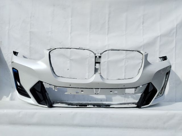 bontott BMW X3 Első Lökhárító (Üresen)