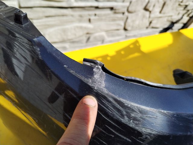 bontott BMW X3 Első Lökhárító (Üresen)