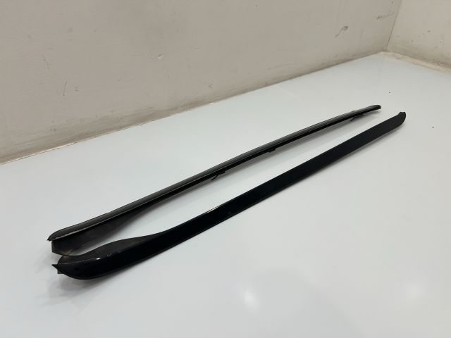 bontott BMW X3 Első Szélvédő Jobb Díszléc