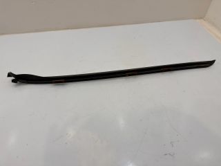 bontott BMW X3 Első Szélvédő Jobb Díszléc