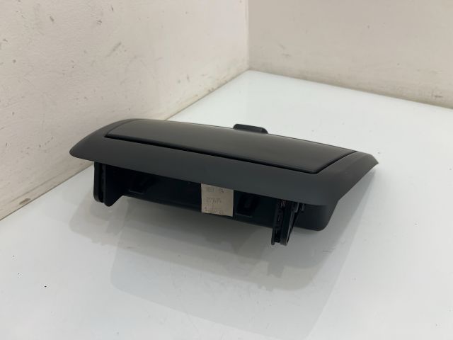 bontott BMW X3 Első Tároló Rekesz