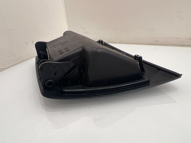 bontott BMW X3 Első Tároló Rekesz