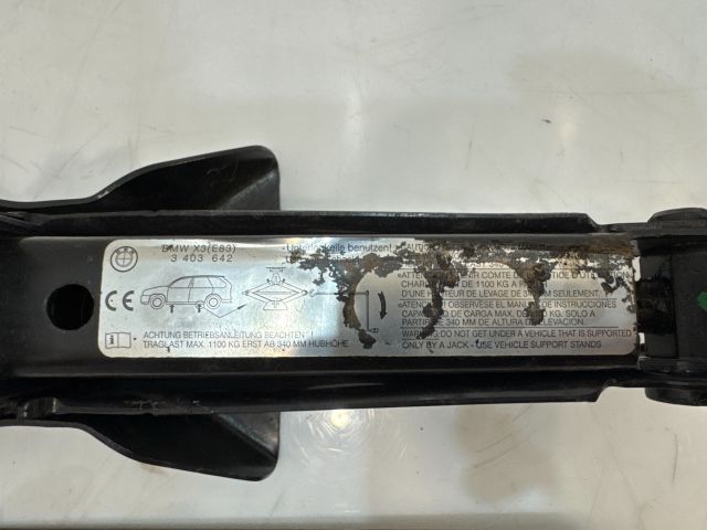 bontott BMW X3 Emelő