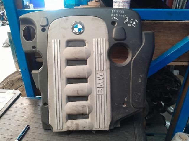 bontott BMW X3 Felső Hűtőburkolat