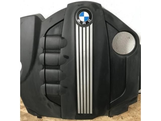 bontott BMW X3 Felső Hűtőburkolat