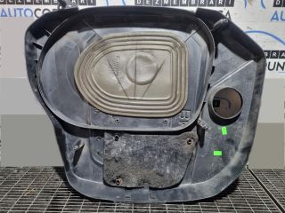 bontott BMW X3 Felső Hűtőburkolat